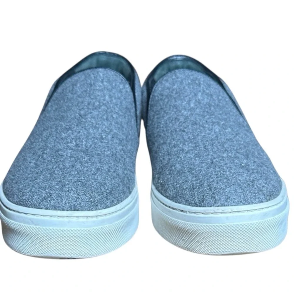 Celine Paris Grey Felt Wool Slip On Sneakers‎ Leather Lined Womens Size 39 - Picture 2 of 9